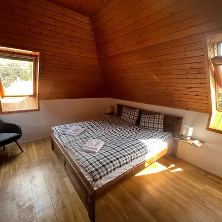 Bor Es Kenyer Casa de hóspedes 3*